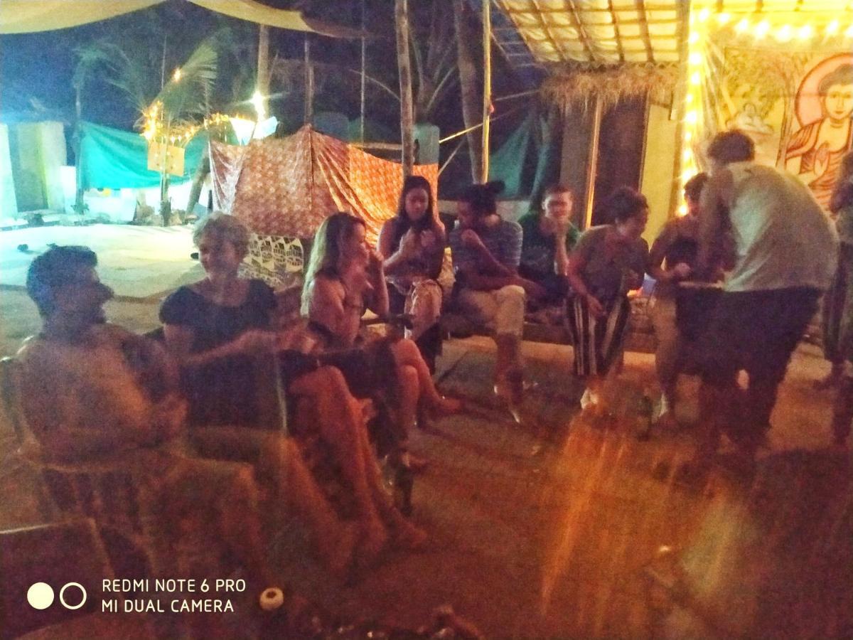 Bunkd Hostel, Anjuna Bagian luar foto